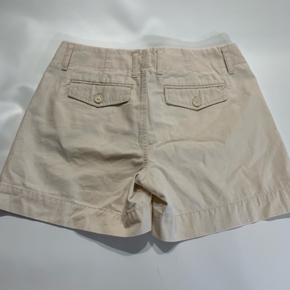 GAP | Chino Shorts Back Pockets Cream Beig… - Picture 6 of 8